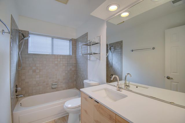 1247 Monte Verde Drive NE, Albuquerque, NM 87112