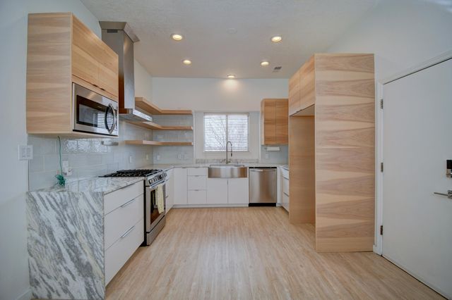 1247 Monte Verde Drive NE, Albuquerque, NM 87112