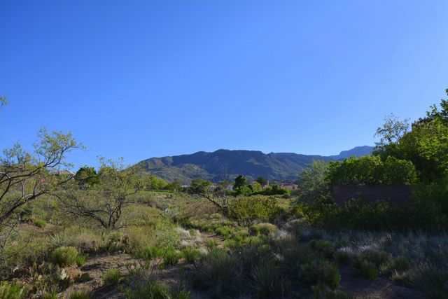 1247 Monte Verde Drive NE, Albuquerque, NM 87112