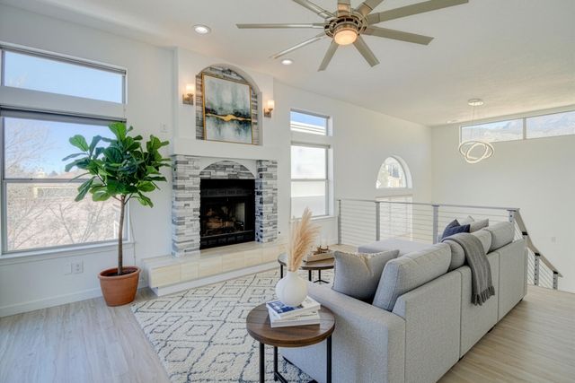 1247 Monte Verde Drive NE, Albuquerque, NM 87112