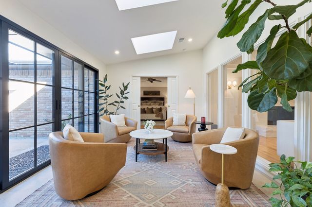 5723 Twin Brooks Drive, Dallas, TX 75252