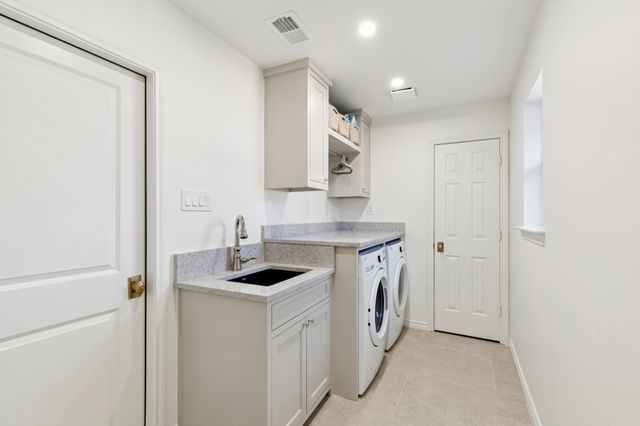 5723 Twin Brooks Drive, Dallas, TX 75252