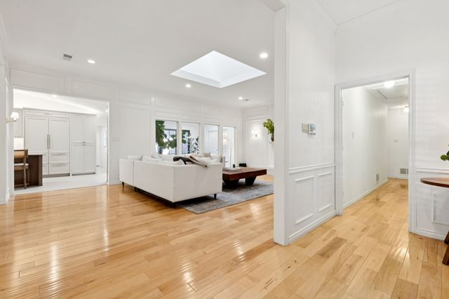 5723 Twin Brooks Drive, Dallas, TX 75252