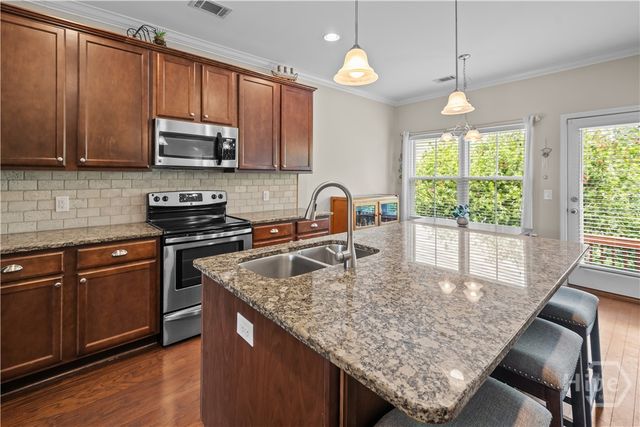 498 Waverly Lane, Richmond Hill, GA 31324
