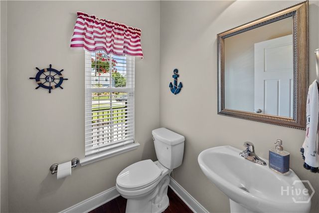 498 Waverly Lane, Richmond Hill, GA 31324