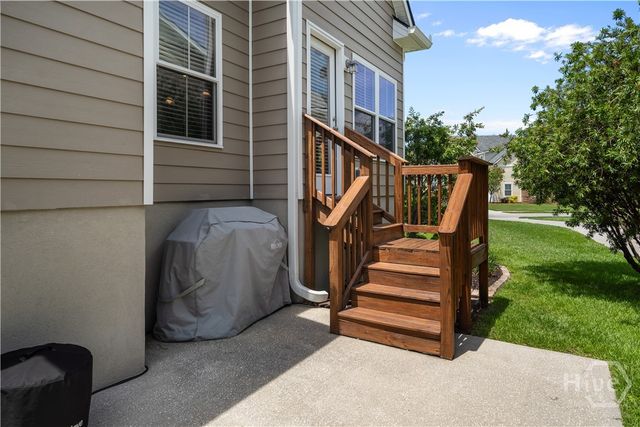 498 Waverly Lane, Richmond Hill, GA 31324