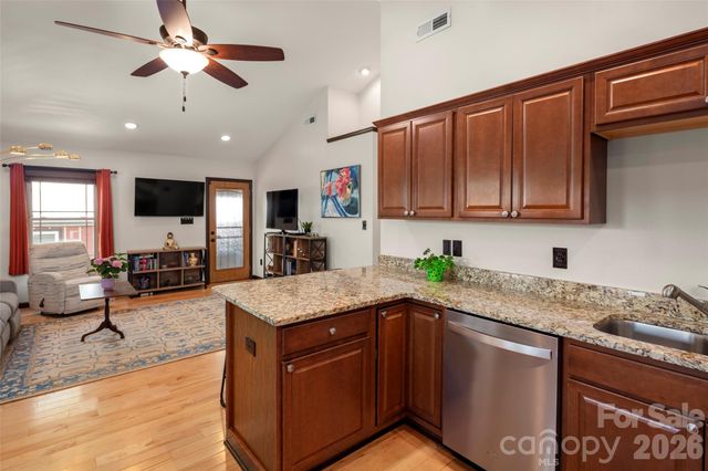 190 Joyner Avenue, Asheville, NC 28806