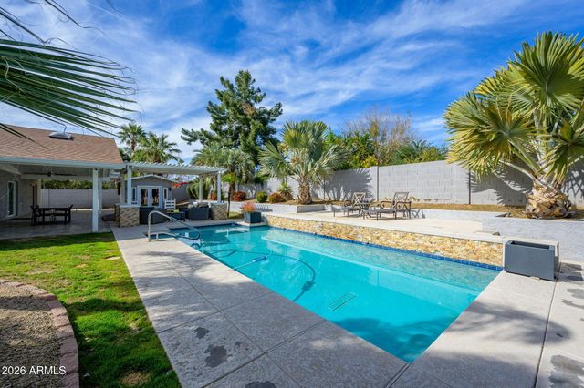 6608 E BEVERLY Lane, Scottsdale, AZ 85254