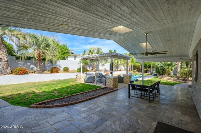 6608 E BEVERLY Lane, Scottsdale, AZ 85254