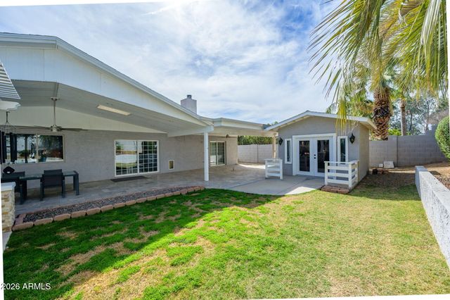 6608 E BEVERLY Lane, Scottsdale, AZ 85254