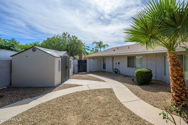 6608 E BEVERLY Lane, Scottsdale, AZ 85254
