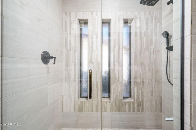 6608 E BEVERLY Lane, Scottsdale, AZ 85254