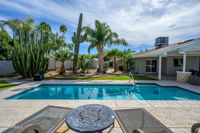 6608 E BEVERLY Lane, Scottsdale, AZ 85254