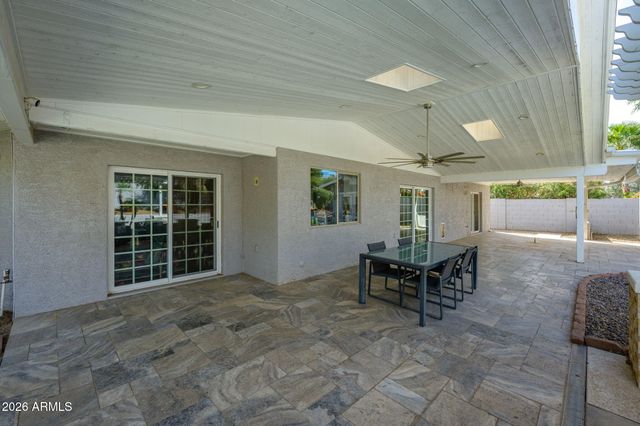 6608 E BEVERLY Lane, Scottsdale, AZ 85254