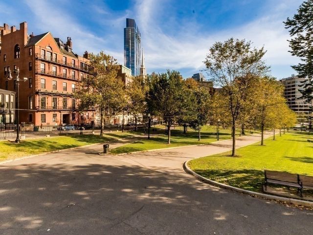 21 Beacon St 4Q, Boston, MA 02108