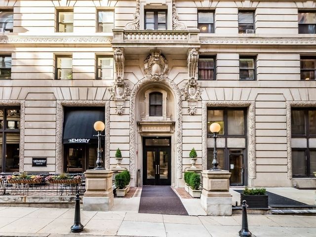 21 Beacon St 4Q, Boston, MA 02108