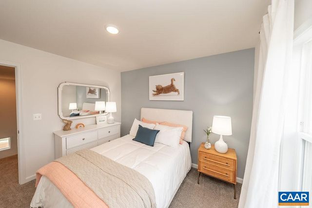 86 LOOKOVER TER, Stuarts Draft, VA 24477