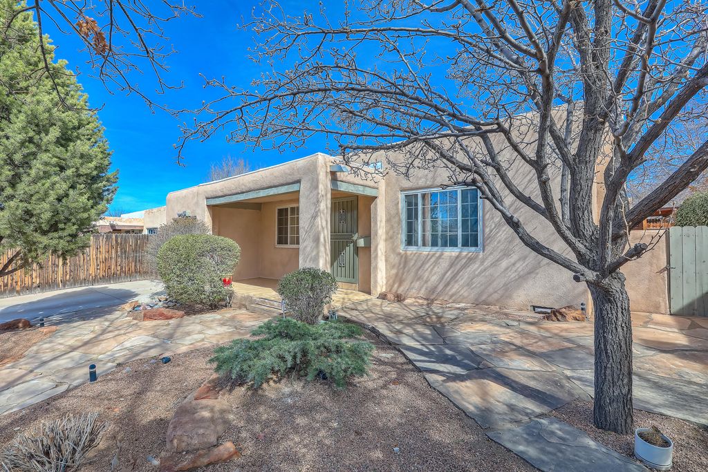 Image 1 of property listing at 812 Vassar Drive SE, Albuquerque, NM 87106