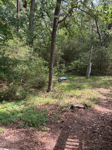 190 Michaels Lane, Huntsville, TX 77320