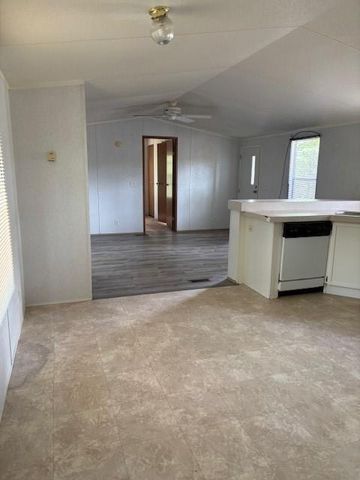 190 Michaels Lane, Huntsville, TX 77320