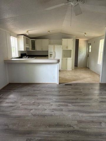 190 Michaels Lane, Huntsville, TX 77320