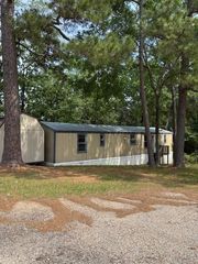 190 Michaels Lane, Huntsville, TX 77320