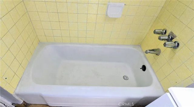 1342 E 77th Place, Los Angeles, CA 90001