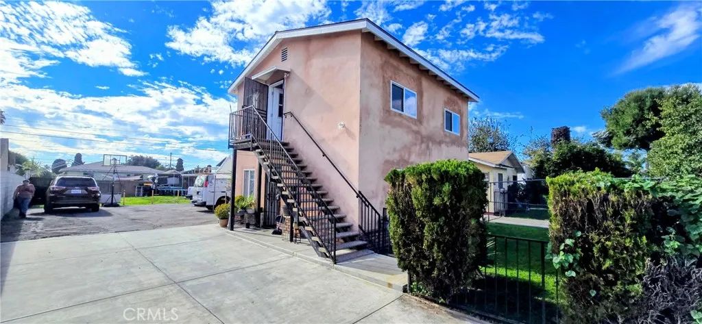 1342 E 77th Place, Los Angeles, CA 90001