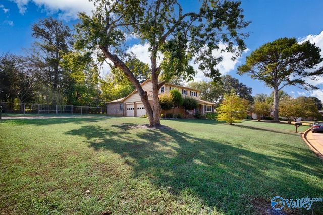 2101 Manassas Drive SW, Huntsville, AL 35803