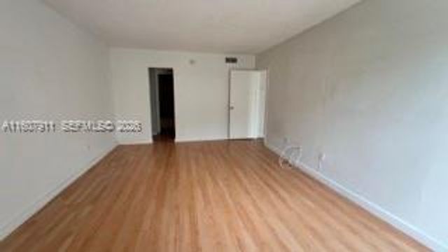 2350 NE 135th Street 212, North Miami, FL 33181