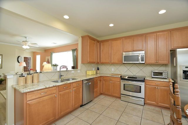 256 Monument Hill TRL, Georgetown, TX 78633