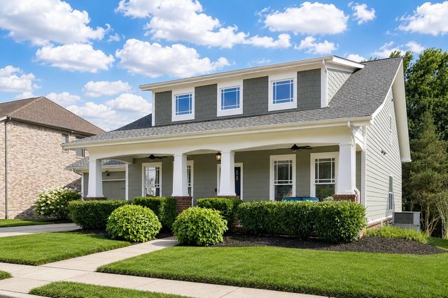 2017 Callaway Park Pl, Thompsons Station, TN 37179