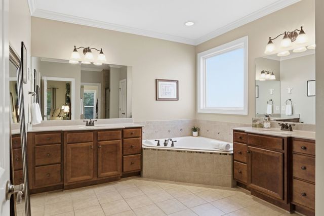 2017 Callaway Park Pl, Thompsons Station, TN 37179