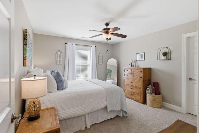 2017 Callaway Park Pl, Thompsons Station, TN 37179