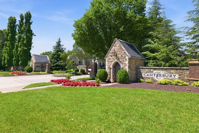 2017 Callaway Park Pl, Thompsons Station, TN 37179