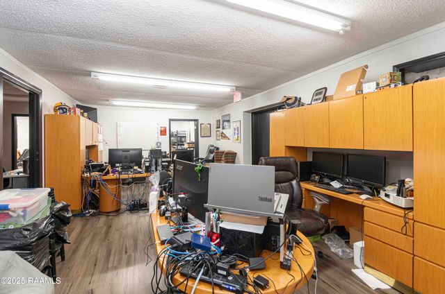 122 Row 3, Lafayette, LA 70508