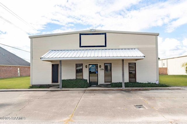 122 Row 3, Lafayette, LA 70508