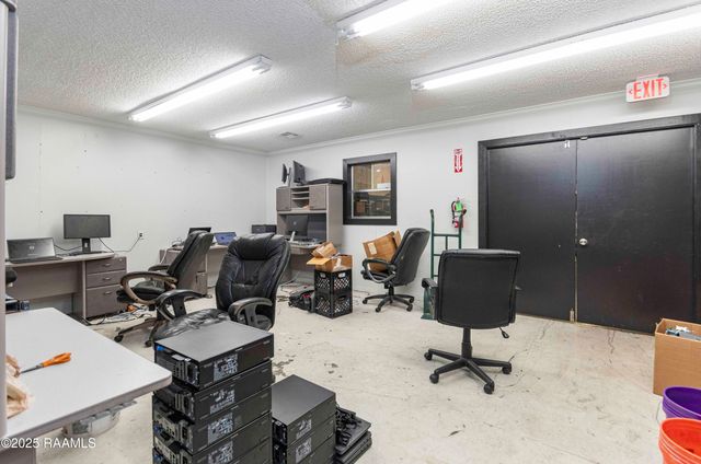 122 Row 3, Lafayette, LA 70508