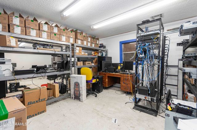 122 Row 3, Lafayette, LA 70508