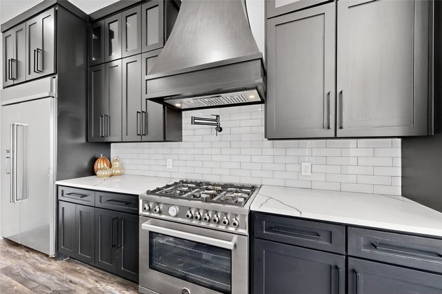 602 Martinique Avenue, Dallas, TX 75223