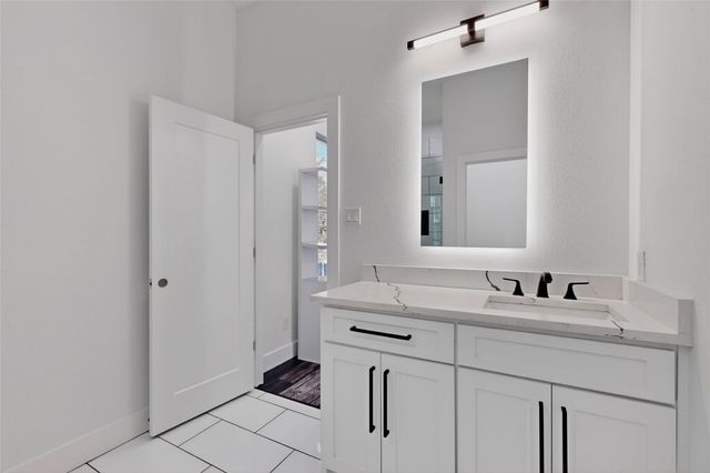 602 Martinique Avenue, Dallas, TX 75223