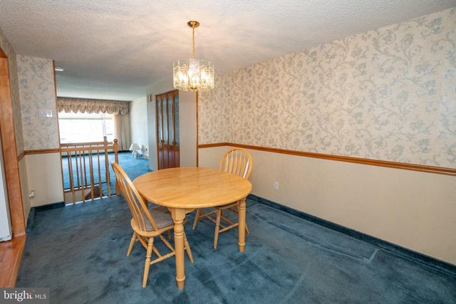 3726 WESTHAMPTON DR, Philadelphia, PA 19154