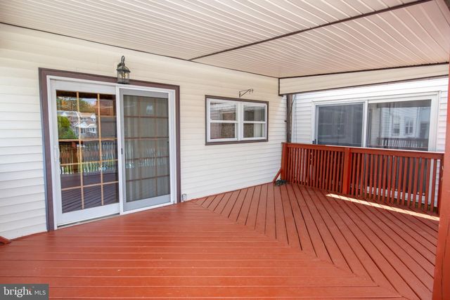 3726 WESTHAMPTON DR, Philadelphia, PA 19154