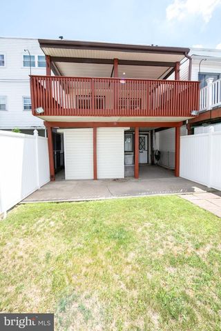 3726 WESTHAMPTON DR, Philadelphia, PA 19154