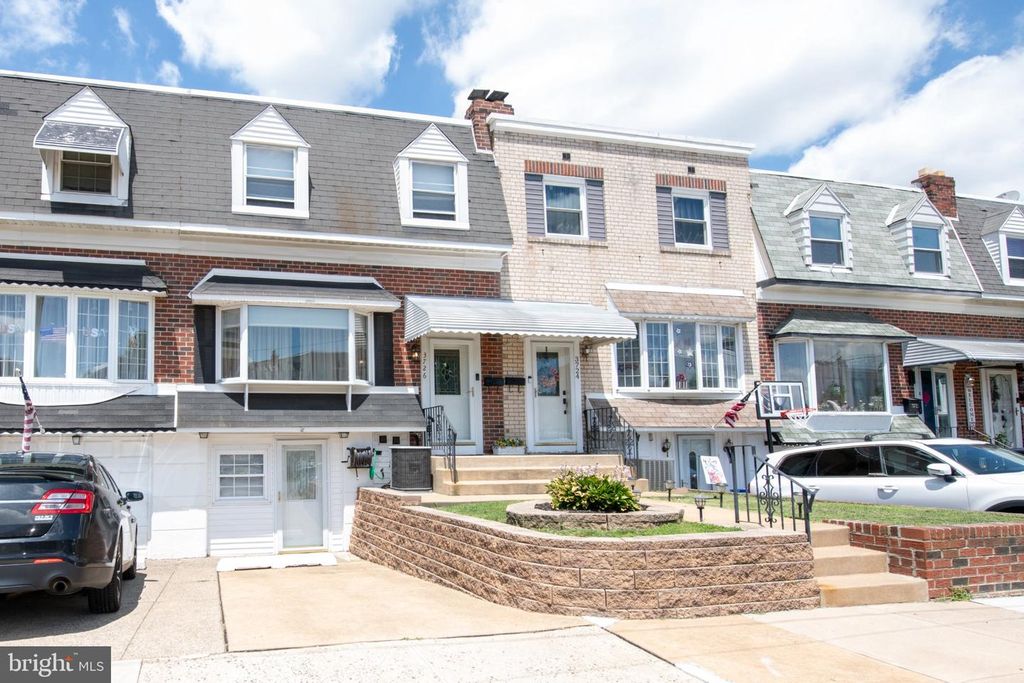 3726 WESTHAMPTON DR, Philadelphia, PA 19154