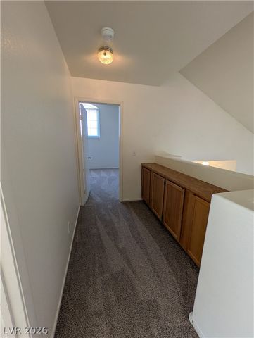 2462 Cavern Cove Way, Las Vegas, NV 89156