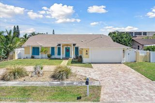 528 Alhambra Street, Indian Harbour Beach, FL 32937