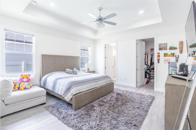8307 N GOMEZ AVENUE, Tampa, FL 33614