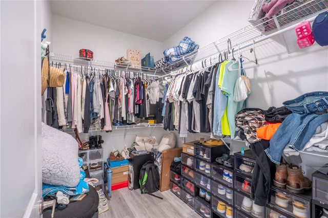 8307 N GOMEZ AVENUE, Tampa, FL 33614