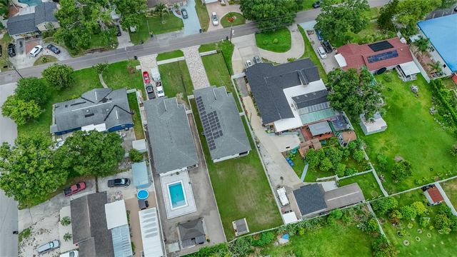 8307 N GOMEZ AVENUE, Tampa, FL 33614